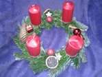 Advent wreath red